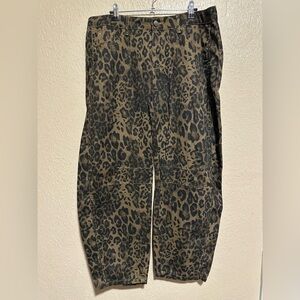 Buckley Barrel Jeans Size XL Animal Print Baggy High Waist Ankle‎